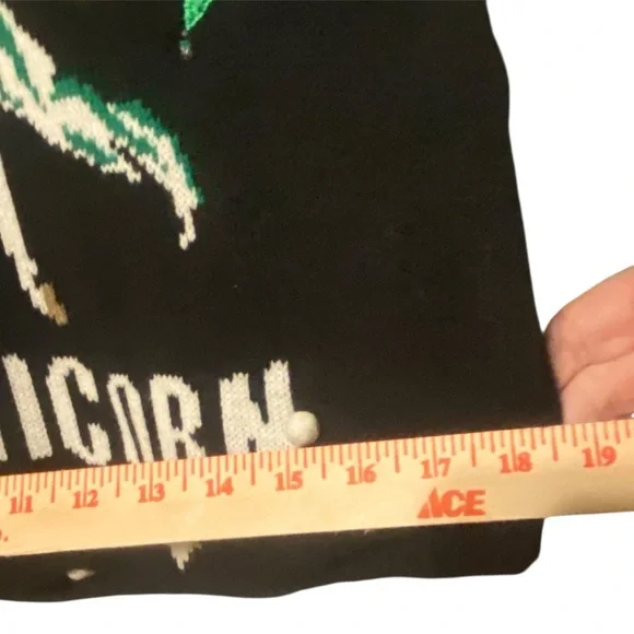 Christmas Sweater Women L Unicorn Knit Pullover L 11-13 - Picture 7 of 7